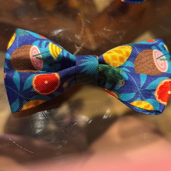 Dog or cat bow tie - Picture 1 of 3